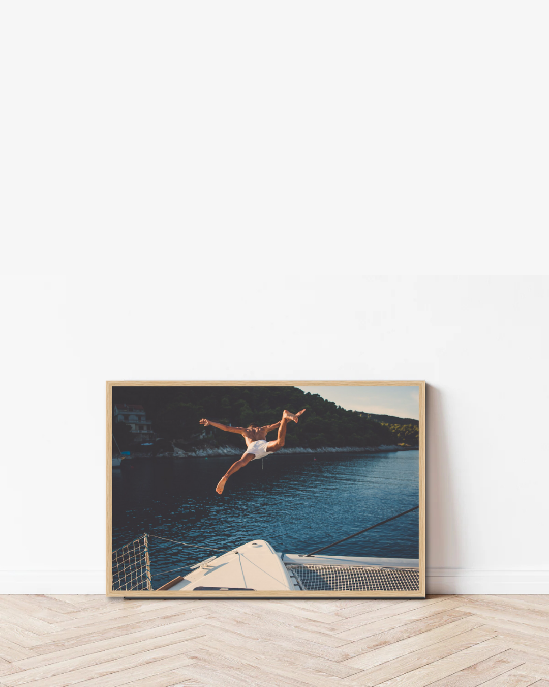Freefall Riviera – Kunstprint mit mediterranem Flair