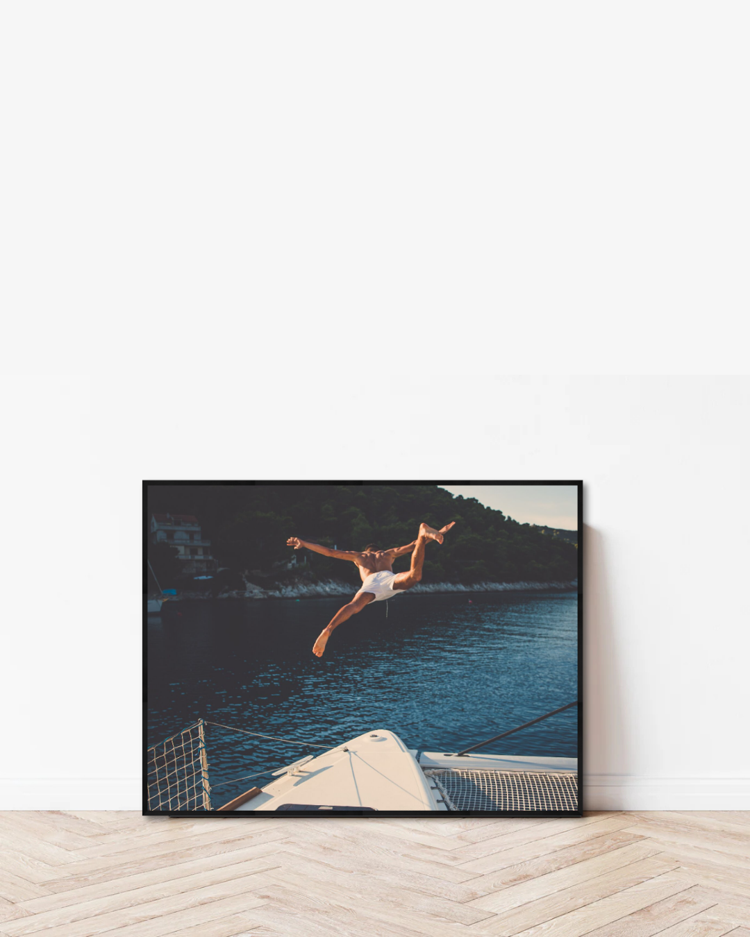 Freefall Riviera – Kunstprint mit mediterranem Flair